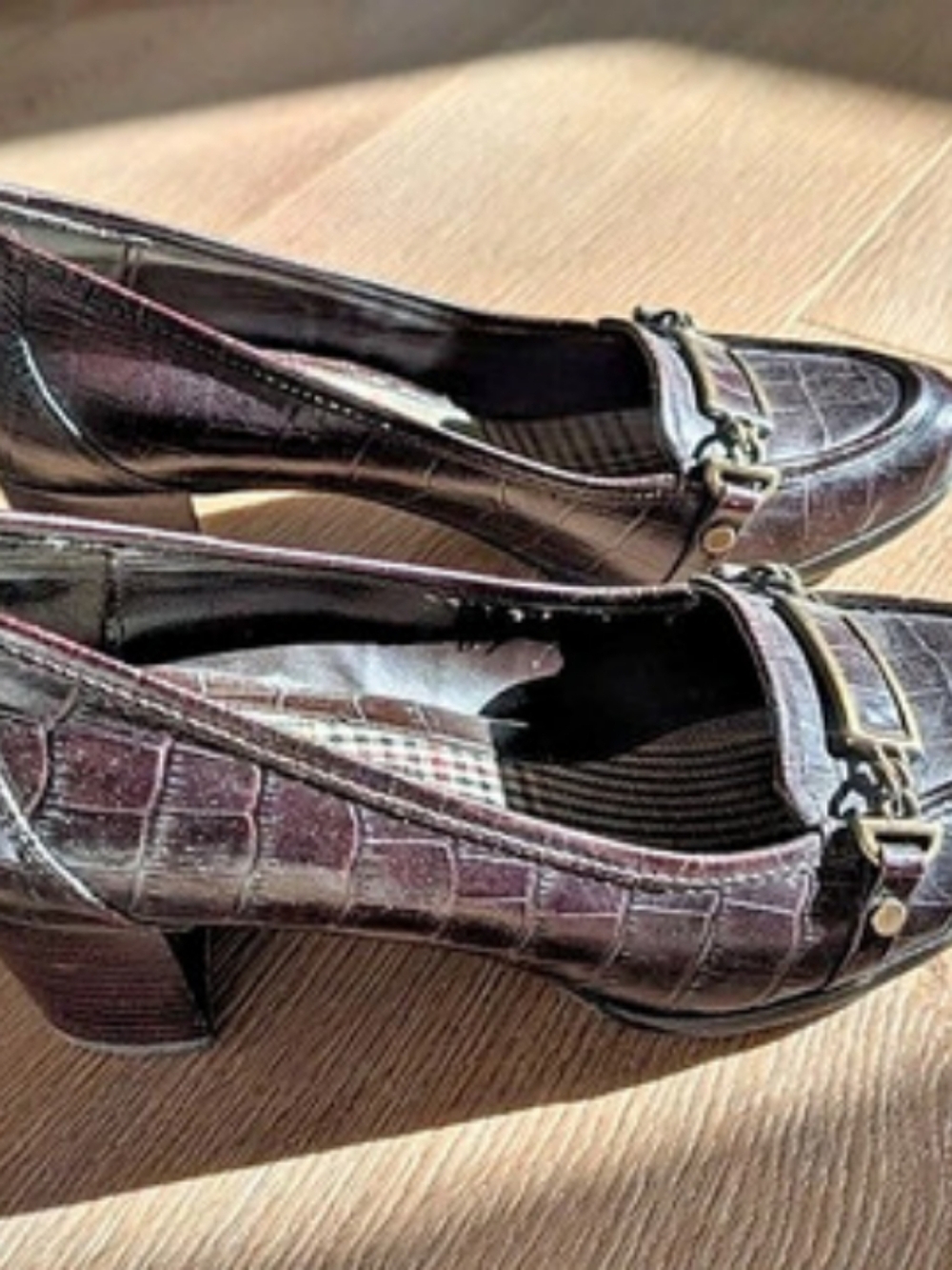Liz Claiborne block-heel Buckle Pumps